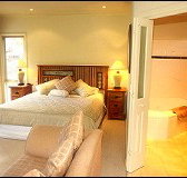 Valley Guest House - Accommodation Redcliffe