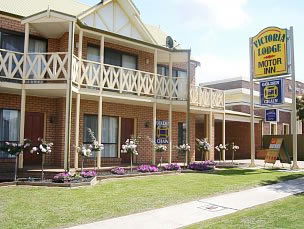 Victoria Lake Holiday Park - Accommodation Redcliffe 0