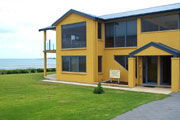 Port Fairy Getaway - Accommodation Redcliffe 0