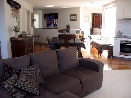 Shepherds Rest - Accommodation Redcliffe 2