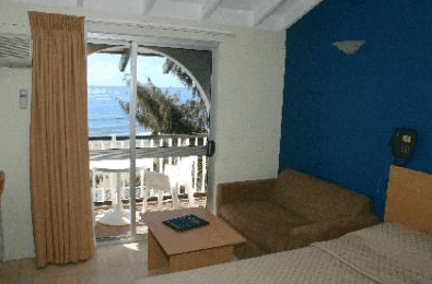 Don Pancho Beach Resort - Accommodation Redcliffe 4