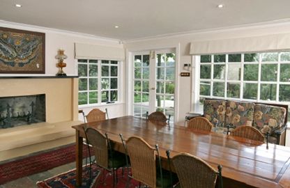 Forest Edge Country House - Accommodation Redcliffe 4