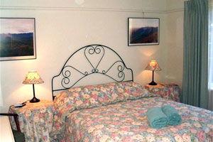 South Mokanger Farm Cottages - Accommodation Redcliffe 5