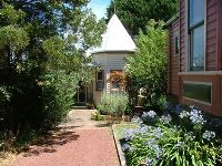 Braeside Garden Cottages - Accommodation Redcliffe 1