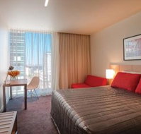 Travelodge Docklands - Accommodation Redcliffe