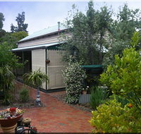 Trafalgar Cottage - Accommodation Redcliffe