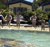 Torquay Holiday Park - Accommodation Redcliffe