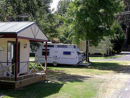 Yackandandah Holiday Park - Accommodation Redcliffe 3