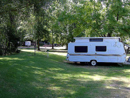Yackandandah Holiday Park - Accommodation Redcliffe 4