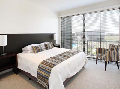 Golf Retreats Torquay - Accommodation Redcliffe 3