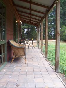 Maroo Cottages - Accommodation Redcliffe 0