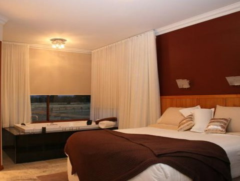 Aurora Cottages - Accommodation Redcliffe 2