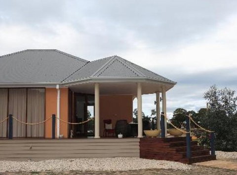 Aurora Cottages - Accommodation Redcliffe 4