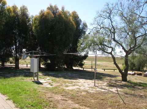 Natimuk Lake Caravan Park - Accommodation Redcliffe 4
