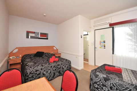 Barclay On View Motor Inn - Accommodation Redcliffe 2