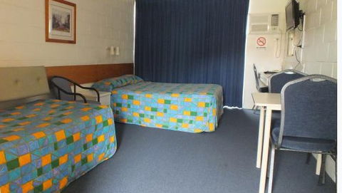 Central Motel - Accommodation Redcliffe 4