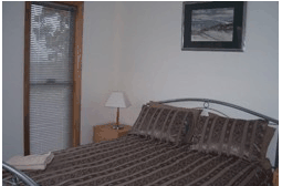 Yakkalla Holiday Cottage - Accommodation Redcliffe 3