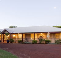 Toby Inlet Bed  Breakfast - Accommodation Redcliffe