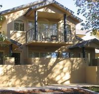 Falls Mountain Retreat - Accommodation Redcliffe