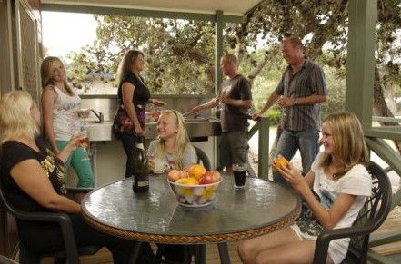 Discovery Holiday Parks - Pambula Beach - Accommodation Redcliffe 1