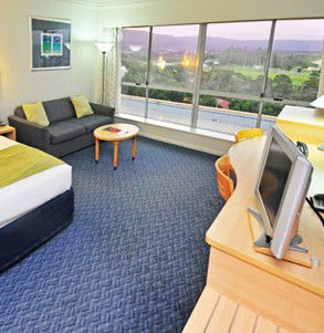 Novotel Wollongong Northbeach Hotel - Accommodation Redcliffe 1