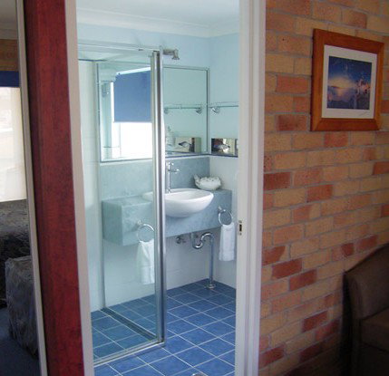 Yamba Beach Motel - Accommodation Redcliffe 2