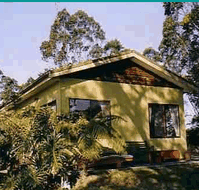 Riverbend Cottage - Accommodation Redcliffe