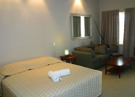 Shangri-La Gardens - Accommodation Redcliffe 0