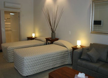 Shangri-La Gardens - Accommodation Redcliffe 4