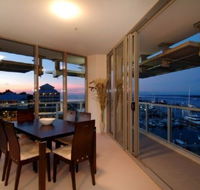 Cairns Luxury Apartments Harbourlights Complex - Accommodation Redcliffe