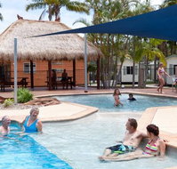 Blue Dolphin Resort  Holiday Park - Accommodation Redcliffe
