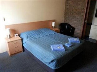 Benjamin Singleton Motel - Accommodation Redcliffe 1