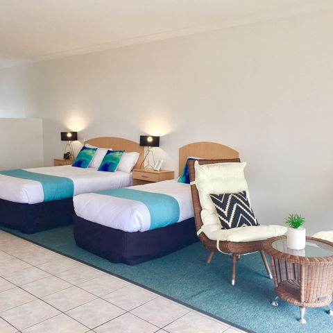 COAST Motel And Apartments - Accommodation Redcliffe 5