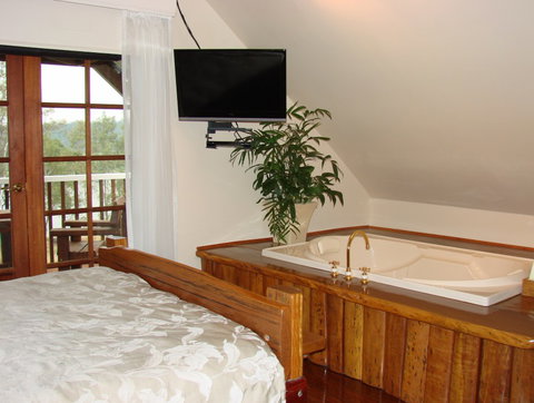 Clarence River Bed & Breakfast - Accommodation Redcliffe 2