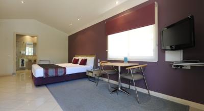 The Gateway Village Holiday Park - Accommodation Redcliffe 3