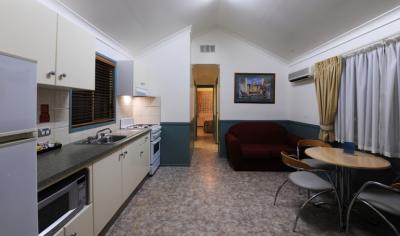 The Gateway Village Holiday Park - Accommodation Redcliffe 8