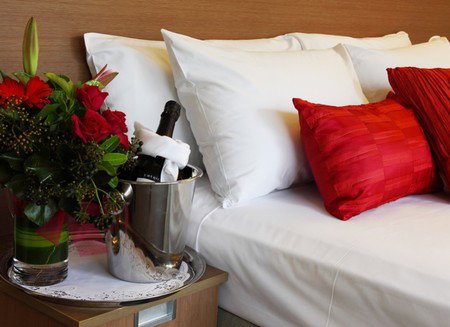 Econo Lodge City Star - Accommodation Redcliffe 2