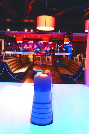 Strike Bowling Bar - King Street Wharf - Accommodation Redcliffe 3