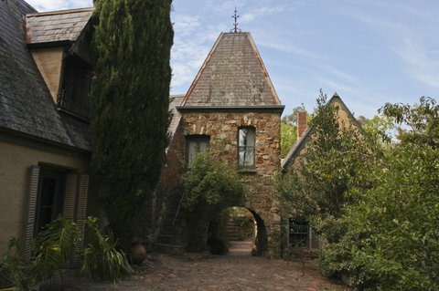 Montsalvat - Accommodation Redcliffe 2