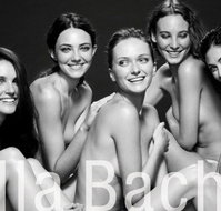 Ella Bache - Hamilton - Accommodation Redcliffe