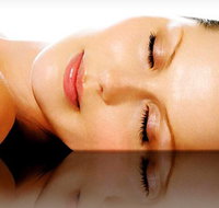 The Revival Lounge - Accommodation Redcliffe