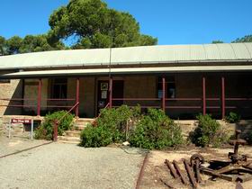 Hanson SA Accommodation Redcliffe