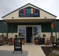 Artel Gallery and Giftware - Accommodation Redcliffe