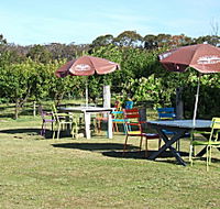 Cerise Brook Orchard  Family Golf - Accommodation Redcliffe