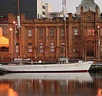 May Queen - Accommodation Redcliffe