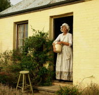 Grannie Rhodes' Cottage - Turn The Key Of Time - Accommodation Redcliffe