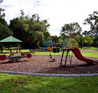 Cascade Gardens - Accommodation Redcliffe