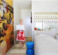 spaQ - Accommodation Redcliffe