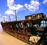Maheno Shipwreck - Accommodation Redcliffe