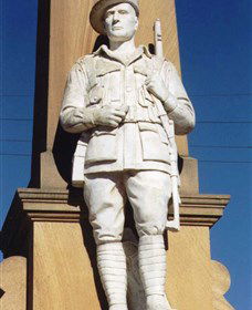 Beaudesert War Memorial - Accommodation Redcliffe 0